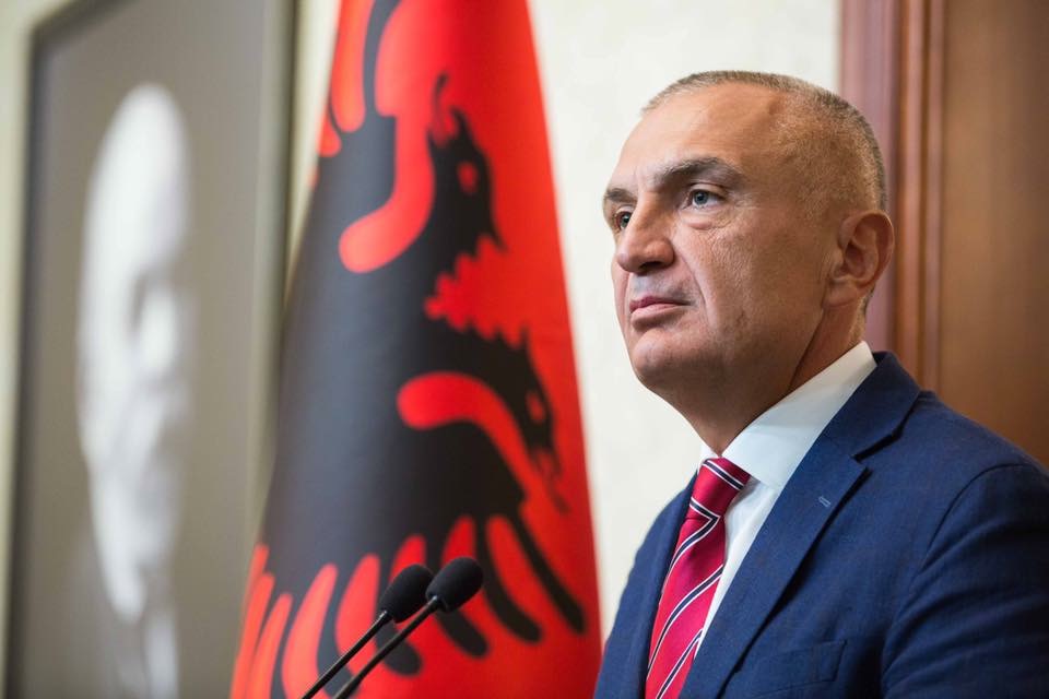 Хакиран телефонскиот број на претседателот на Албанија