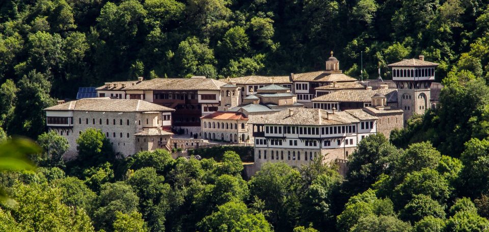 Бигорски манастир со вонредно соопштение за богослужбата за Света Пасха