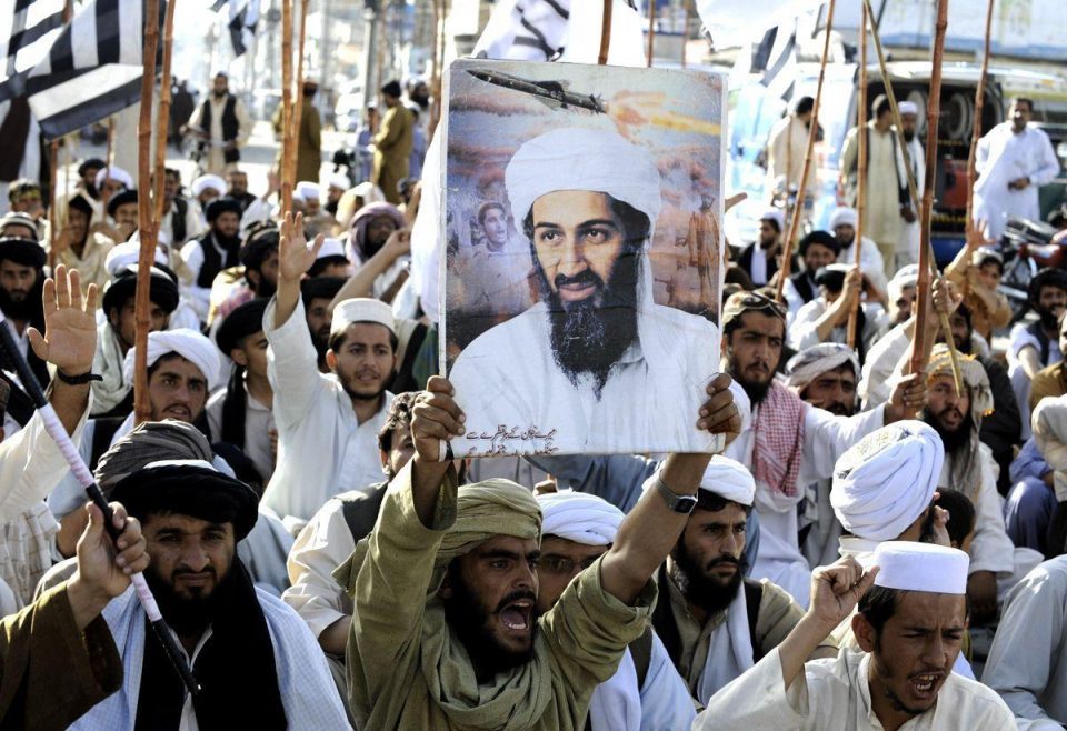 Нови закани на Ал Каеда на 10-годишнината од убиството на Осама Бин Ладен