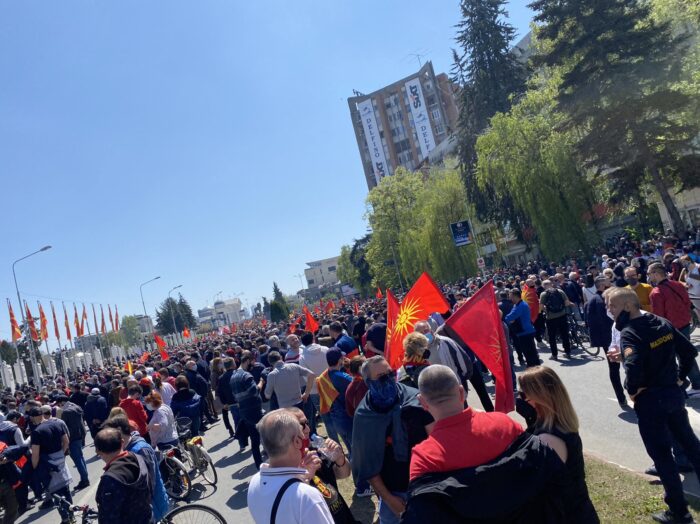 (ВИДЕО) Илјадници Македонци бараат слобода за уставобранителите