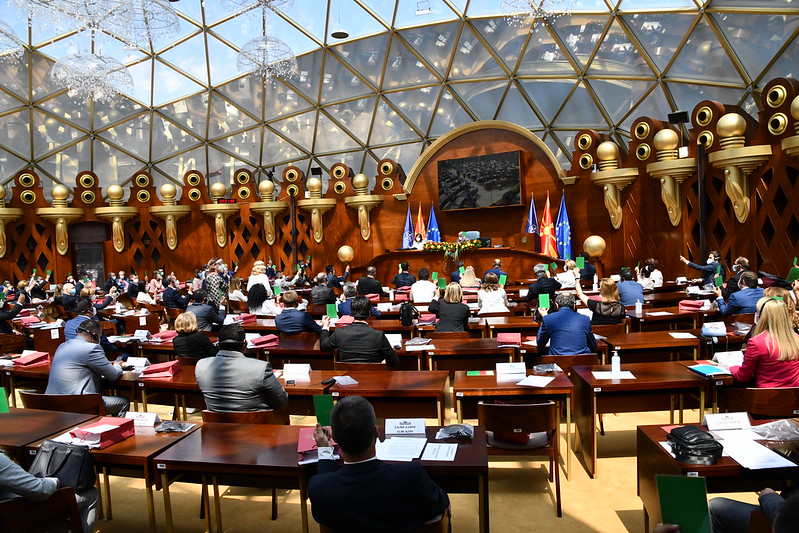 Претседателството на Собранието денеска ќе бара решение како да продолжи работата