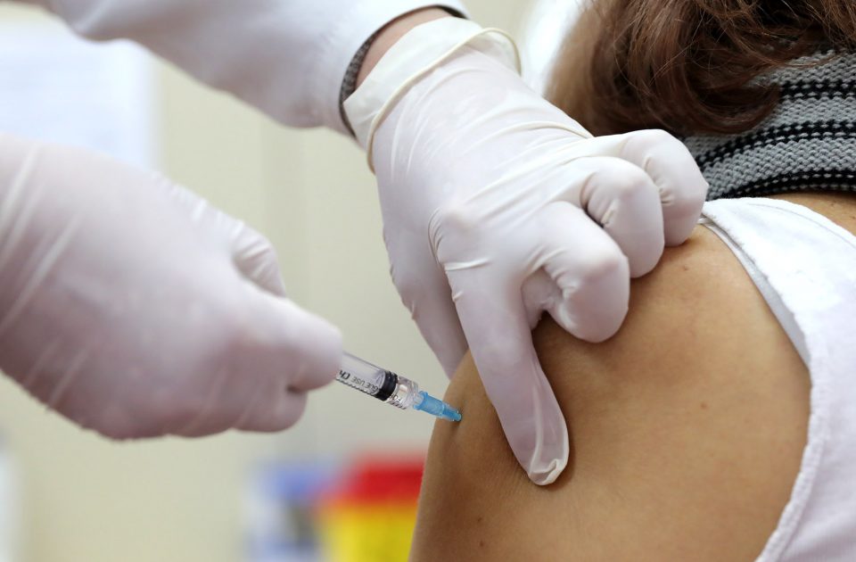Австрија го повика населението на масовна вакцинација