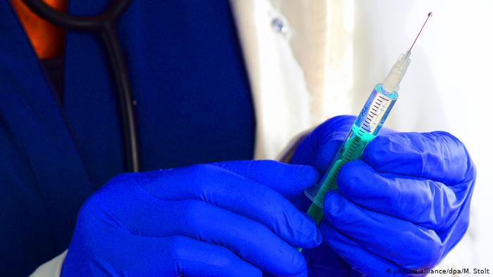 Филипче: Антителата не се репер за тоа дали треба да се прими вакцина