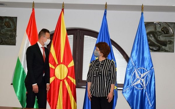 Македонија и Унгарија потпишаа Програма за соработка во областа на културата