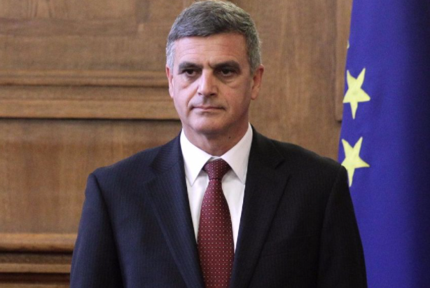 Стефан Јанев назначен за премиер на привремената бугарска влада