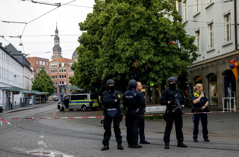 Нов напад со нож во Германија – прободени две лица