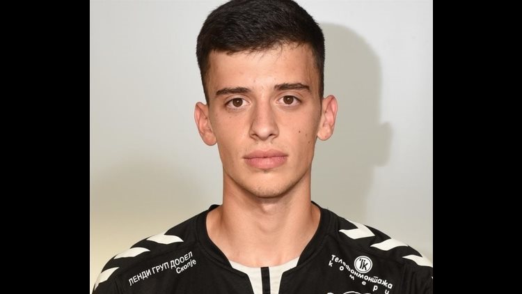 Ракометот го потресе нова трагедија: Почина 20-годишниот Марко Божиновски од Бутел Скопје