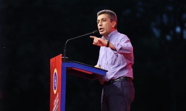 Ќе биде ли Изет Меџити избор на ДУИ за градоначалник на Скопје?