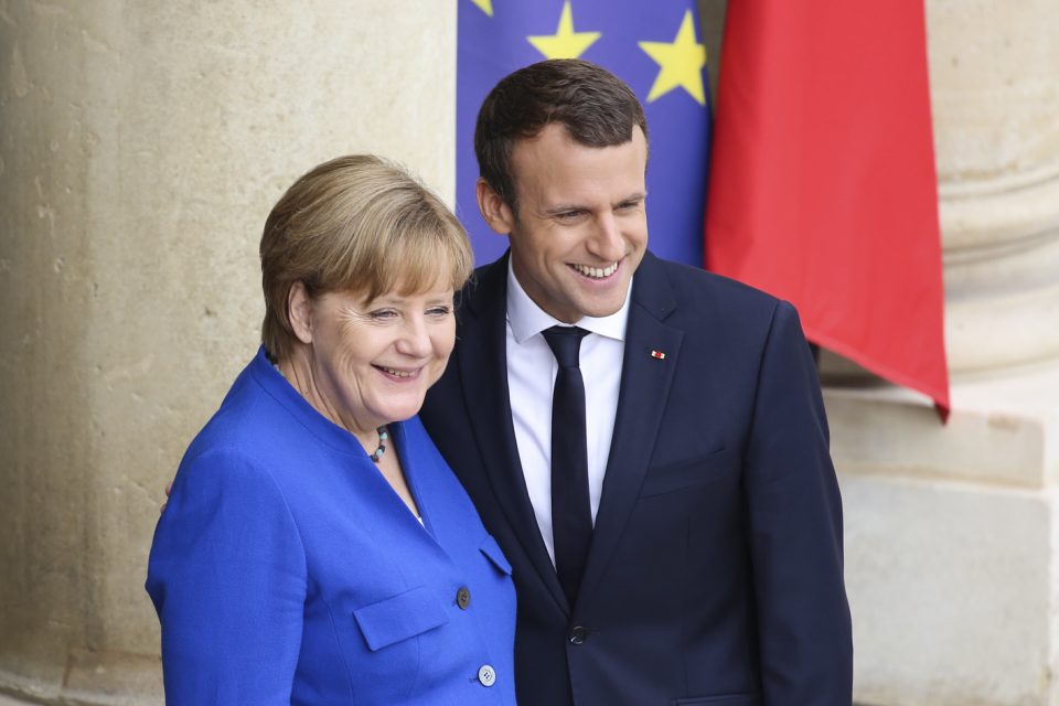 Меркел и Макрон на состанок во Берлин за европската политика и за пандемијата