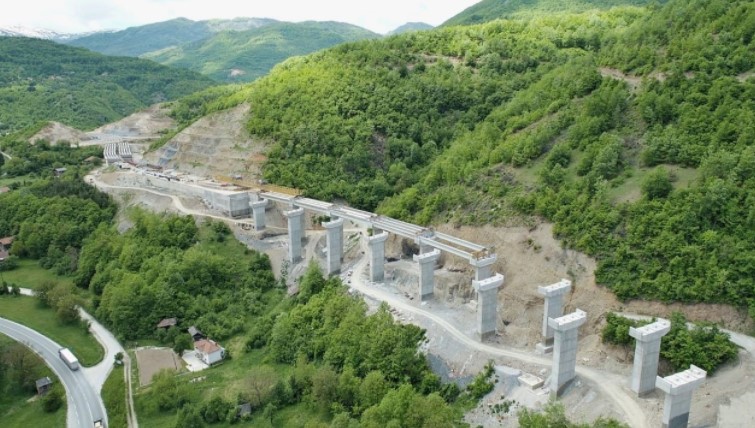 Само за надзор Владата ќе даде нови 8,2 милиони евра за автопатот Кичево-Охрид