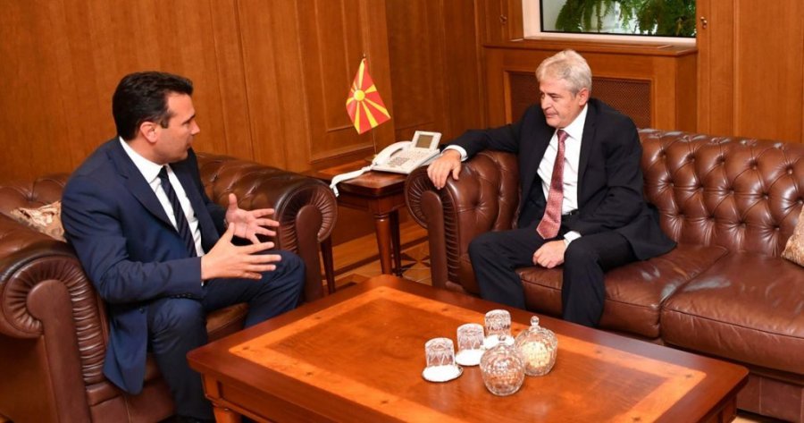 ВМРО ДПМНЕ: Заев и Ахмети се договорија кабелот да биде виновен за 14 изгорени луѓе, наместо да поднесат оставки