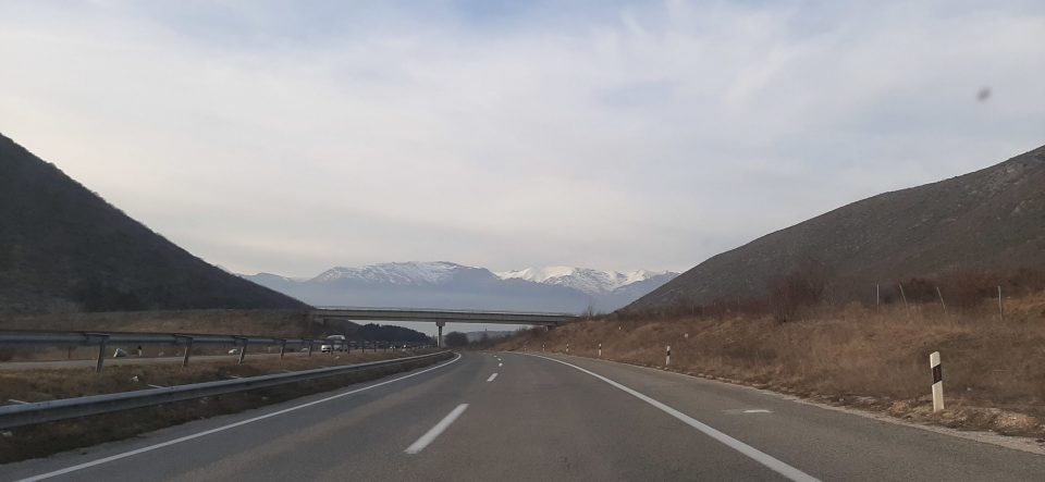 Прекин на сообрaќајот на регионалниот пат Штип-Плачковица