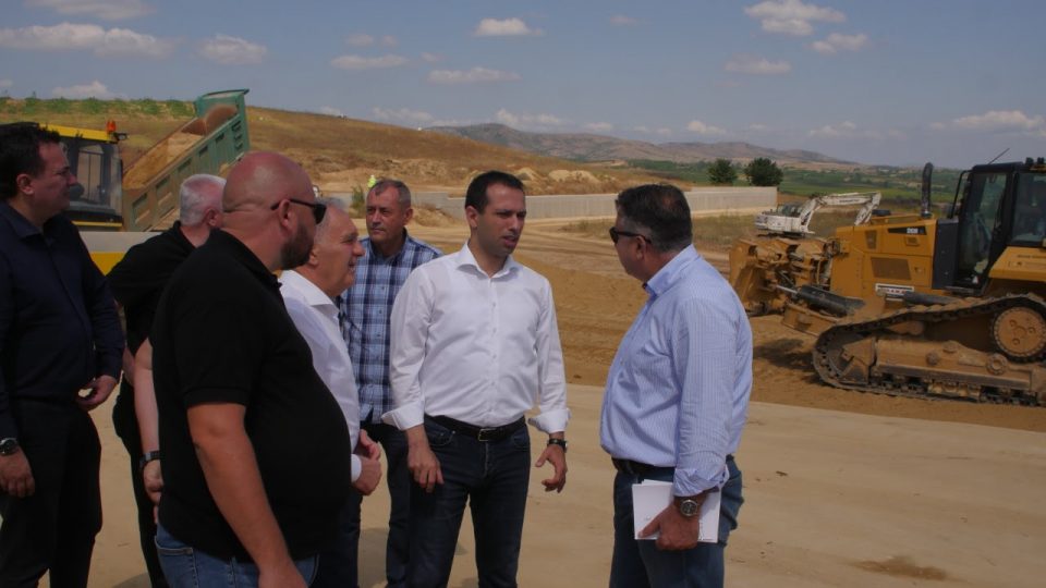 Бочварски најави дека автопатот Охрид-Кичево ќе биде завршен