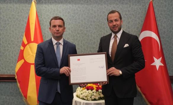 Есер Џевахир почесен конзул на Македонија во Турција