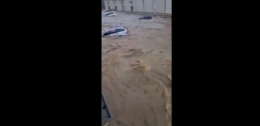 (ВИДЕО) Хаос во Германија, најмалку 30 исчезнати од поплавите