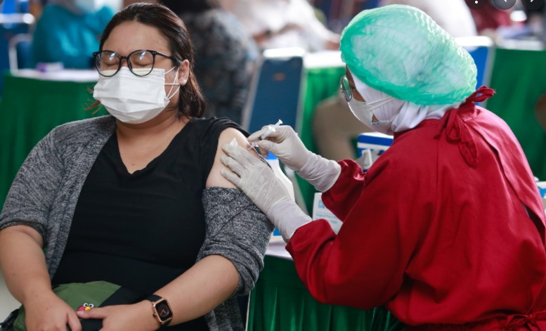 Индонезија со построги мерки, здравствениот систем во Јава е пред колапс