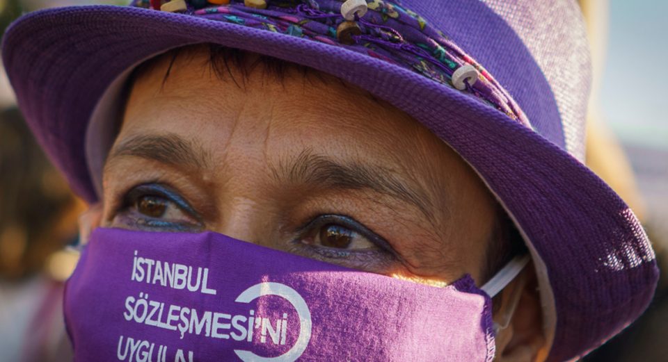 Турција официјално се повлече од меѓународниот договор против насилството врз жените