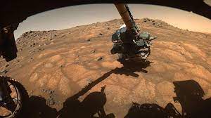 „Упорност“ се подготвува го земе првиот примерок од карпа на Марс