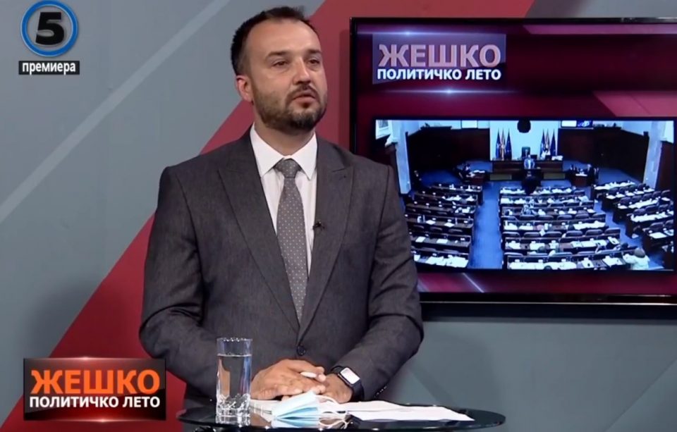 Лефков: Претседателот на Собранието ја злоупотребува функцијата