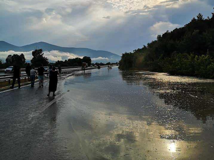 Пет српски општини прогласија вонредна состојба поради невреме