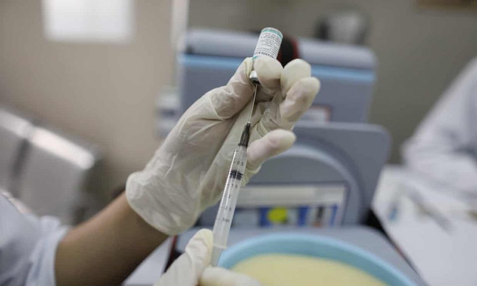 МЗ: Минатата недела аплицирани се речиси 50.000 први дози на вакцини