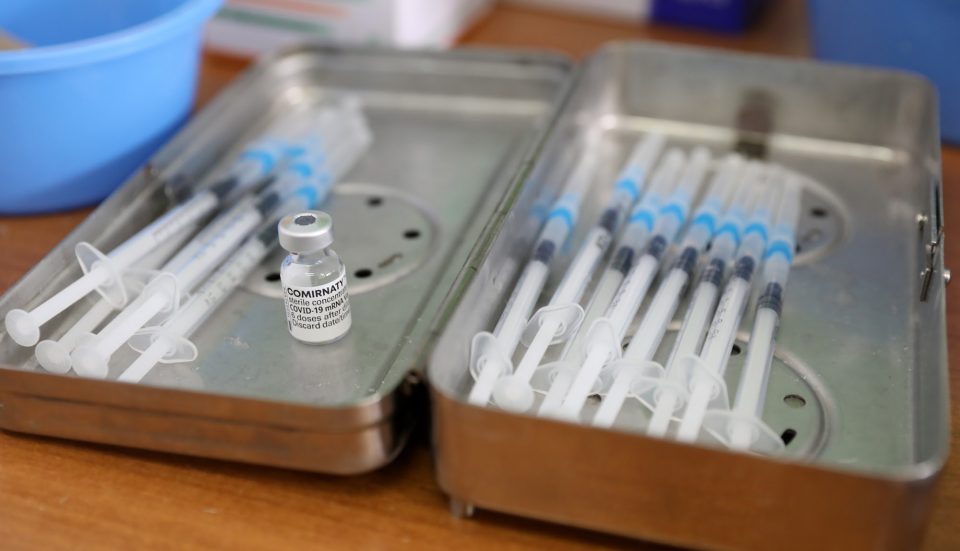 МЗ: Зголемен интересот за вакцинација, вчера се аплицирани 15.574 вакцини