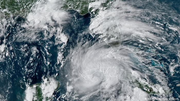 Ураганот Ида со 240 километри на час ја погоди Луизијана