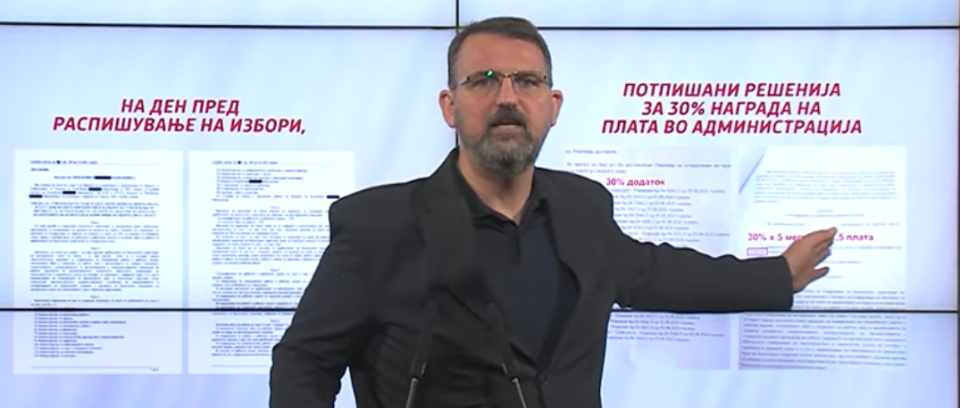Стоилковски: Потпишани решенија за 30% награда на плата во администрација, а 60.000 работници останаа без леб