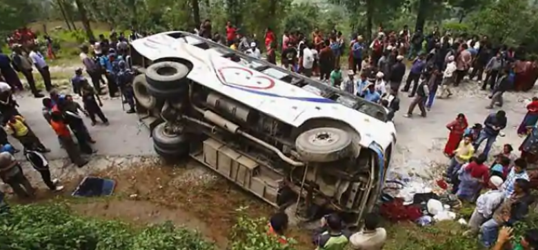 Во автобуска несреќа на југот од Мали погинаа 41 лице