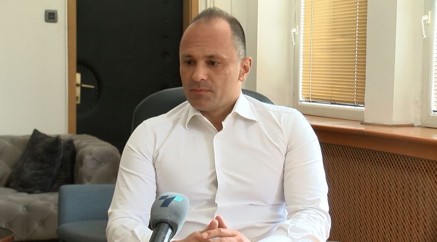 Филипче: Бараме забрани за прослави на затворено за цела држава, не само за Тетово