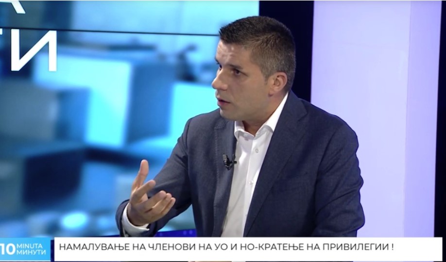 (ВИДЕО) Николовски вели дека за кампањата нема да користат службени возила