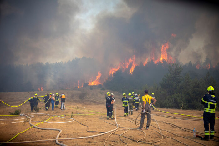 Активни пожари во село Раовиќ, на потегот меѓу Барово и Вешија, под контрола тие кај Дивље и Крушија