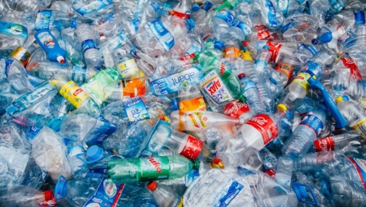 САД се најголемиот производител на пластичен отпад