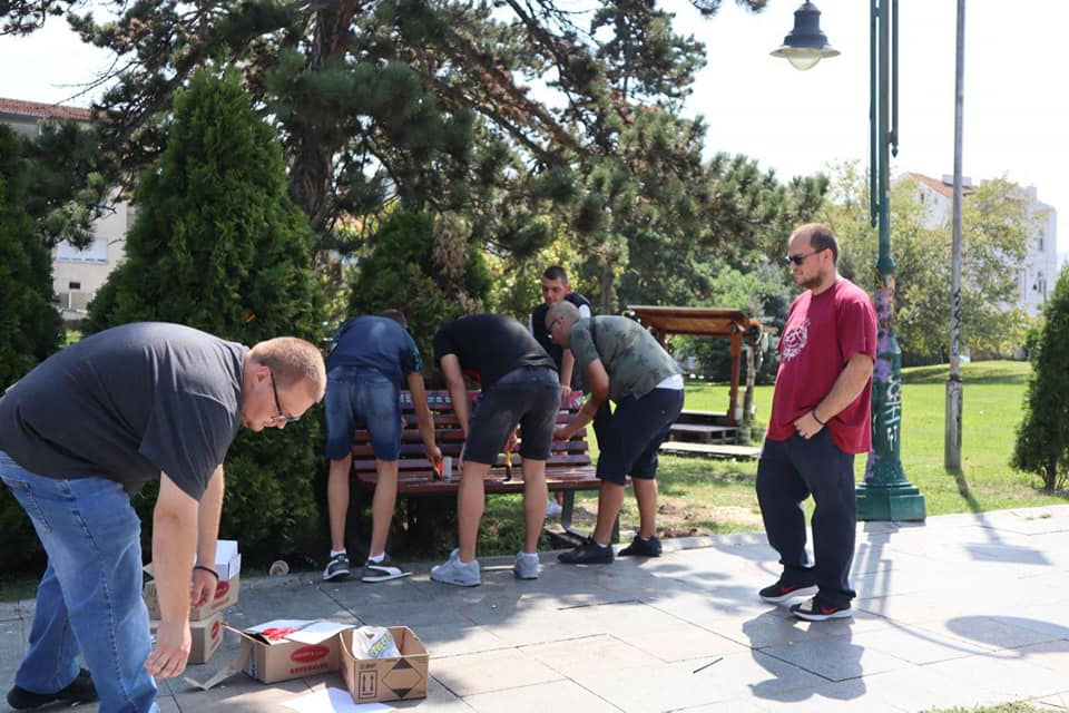 УМС на ВМРО-ДПМНЕ разубави дел од градскиот парк во Скопје