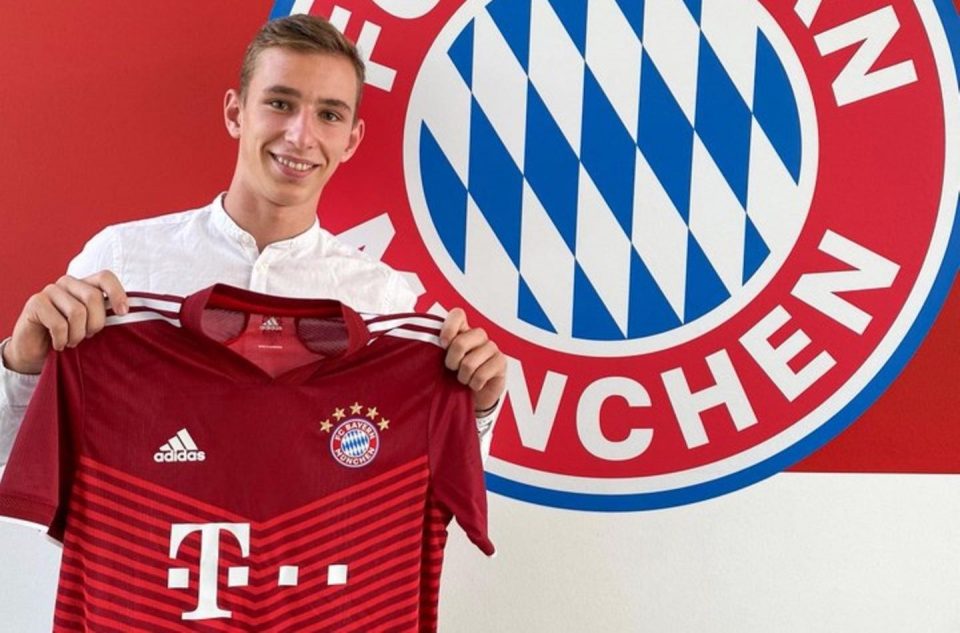 16 годишен хрватски тинејџер ќе игра за Баерн Минхен
