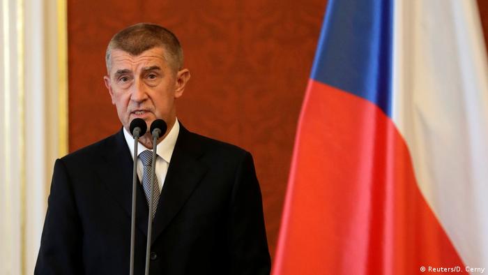 Синот на чешкиот премиер: Татко ми треба да одговара на суд
