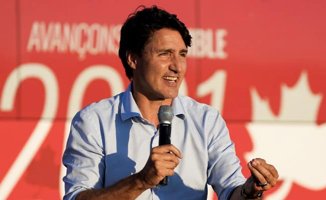 Трудо победи на изборите во Канада
