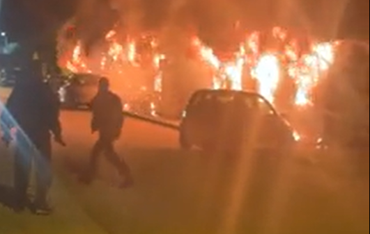 Не стивнува пожарот во тетовскиот ковид центар, 3 пожарни од Скопје брзаат кон Тетово