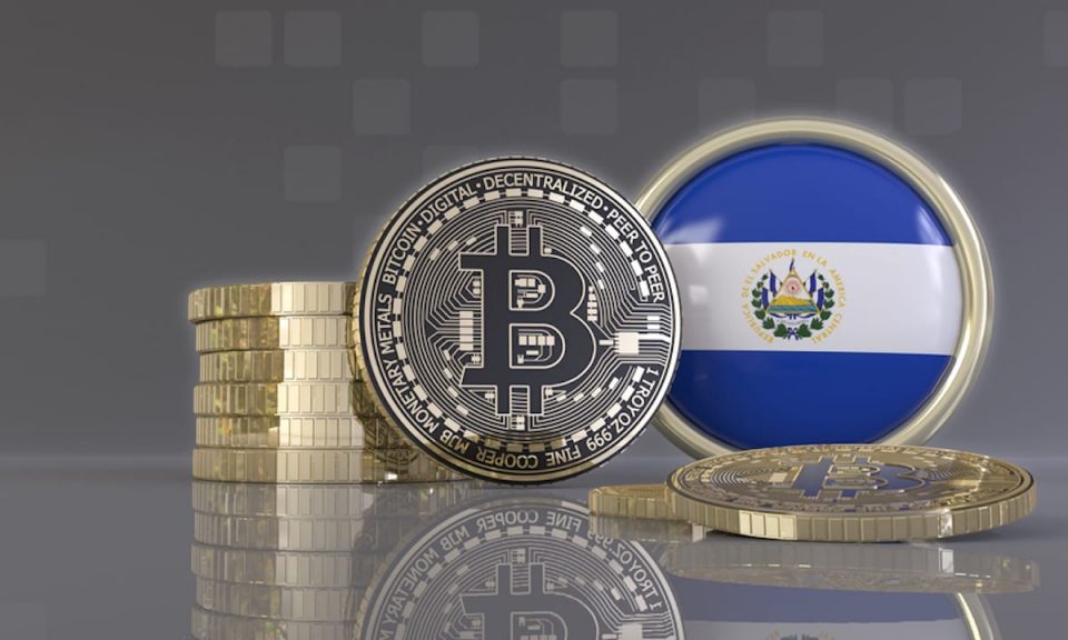 Криптовалутите земаат сè поголем замав: Биткоин од денеска легално средство во Ел Салвадор