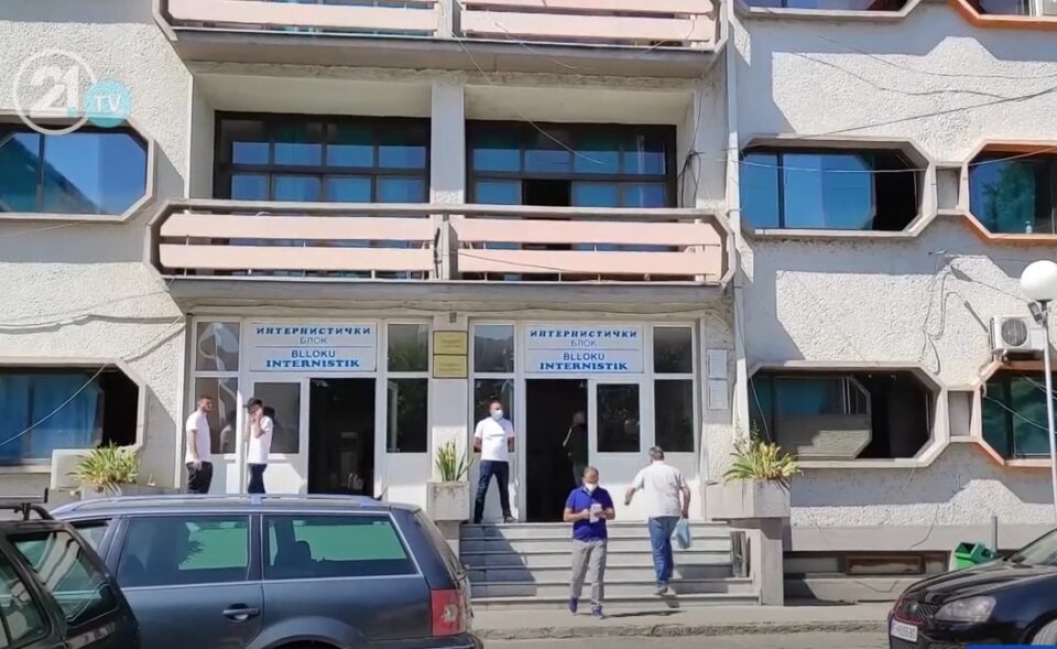 Вонредна инспекција во тетовската болница, ДЗСИ проверува дали роднини влегуваат кај болните