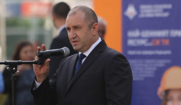 Радев го повика Борисов да се кандидира за претседател на Бугарија