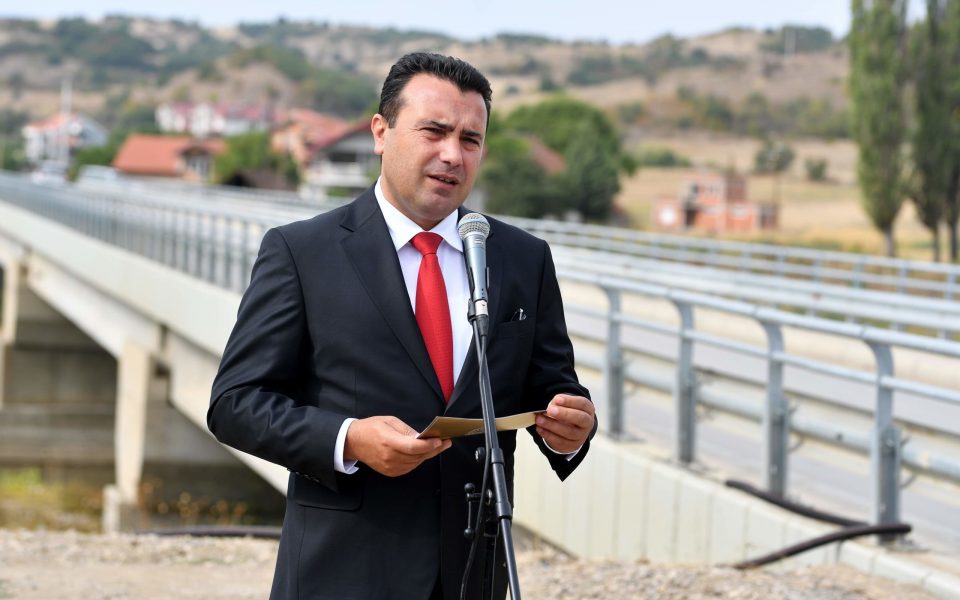 Заев: „Цветот на Сребреница“ на Пчиња кај Долно Коњаре е најдолгиот мост во земјата што поврзува два регионални патни правци