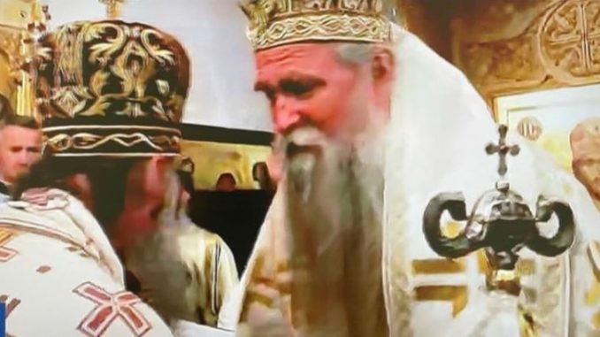 Заврши церемонијата за устоличување на митрополитот црногорско-приморски Јоаникиј