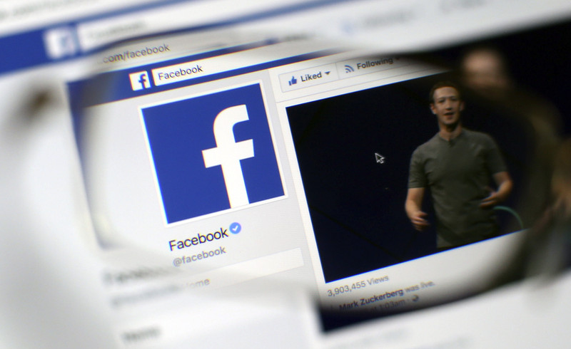 Една третина од планетата користи „Фејсбук“