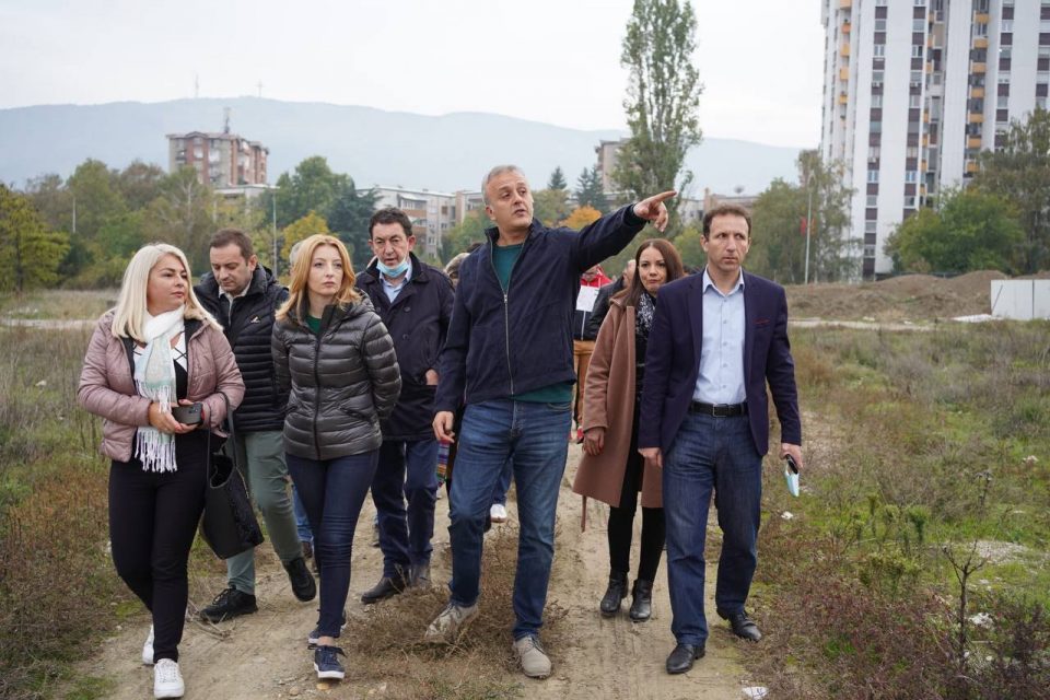 Арсовска: Подобрена инфраструктура, зелени површини и сообраќаен ред за Општина Карпош