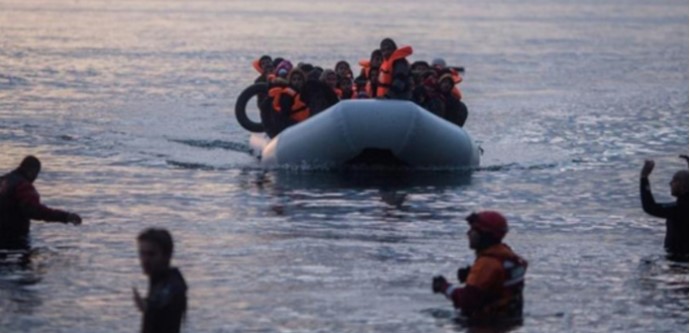 Грција: Потона чамец со мигранти, се удавија три девојчиња и жена