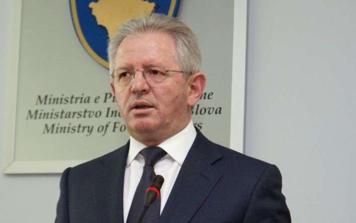 Хисени: Борел не може да се однесува како командант на косовската полиција