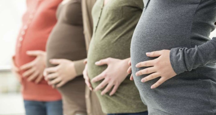Како енергетските пијалаци влијаат врз бременоста?