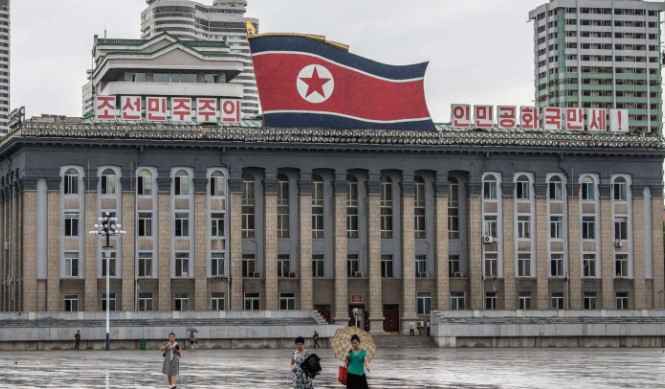Северна Кореја печати купони наместо пари