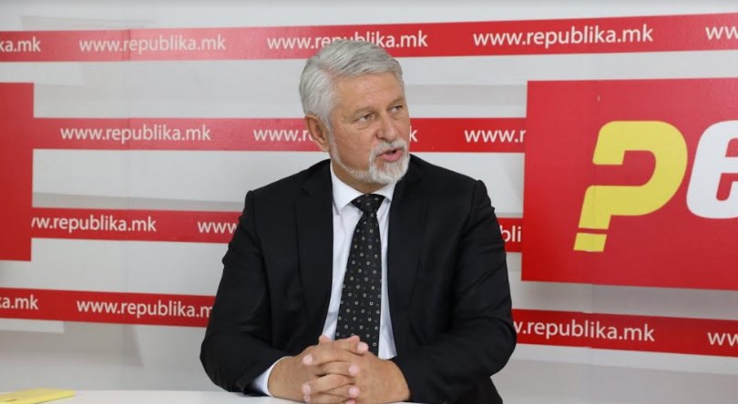 (ВИДЕО) Јакимовски: Паркирањето во Карпош ќе остане бесплатно, ќе направиме и катни гаражи